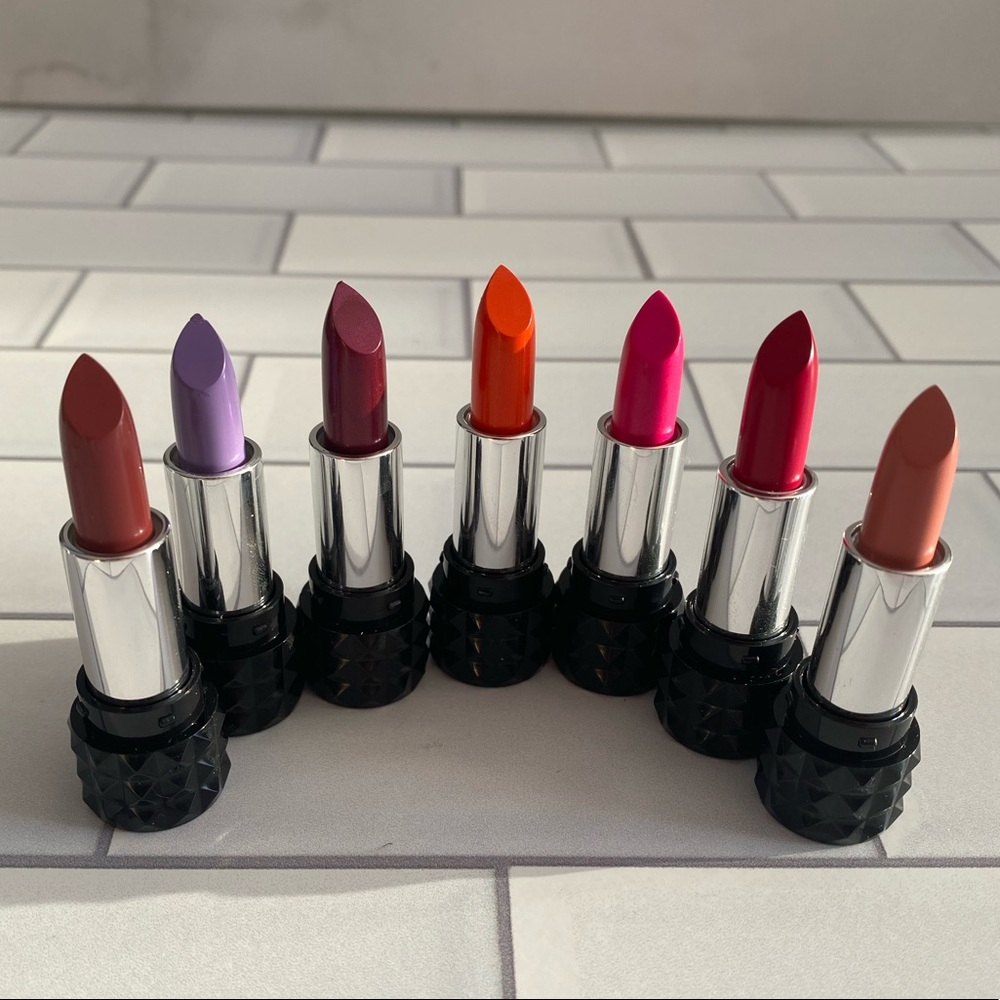 7 Kat Von D Mini Studded Kiss Lipsticks